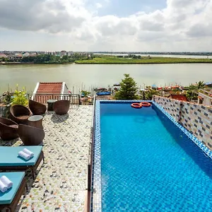 Rockmouse Centre River ** Hoi An