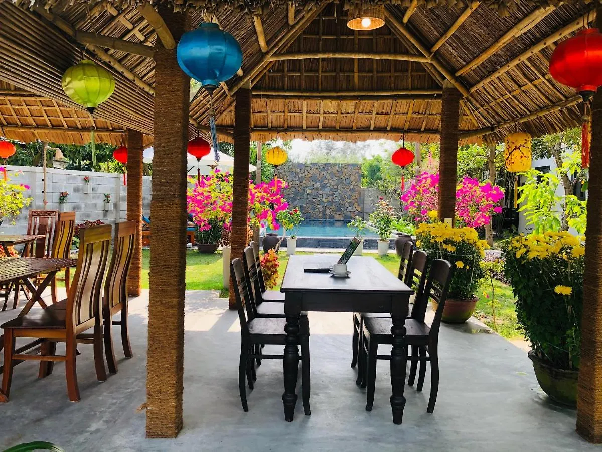 The Beach Hoi An Homestay Bed & Breakfast